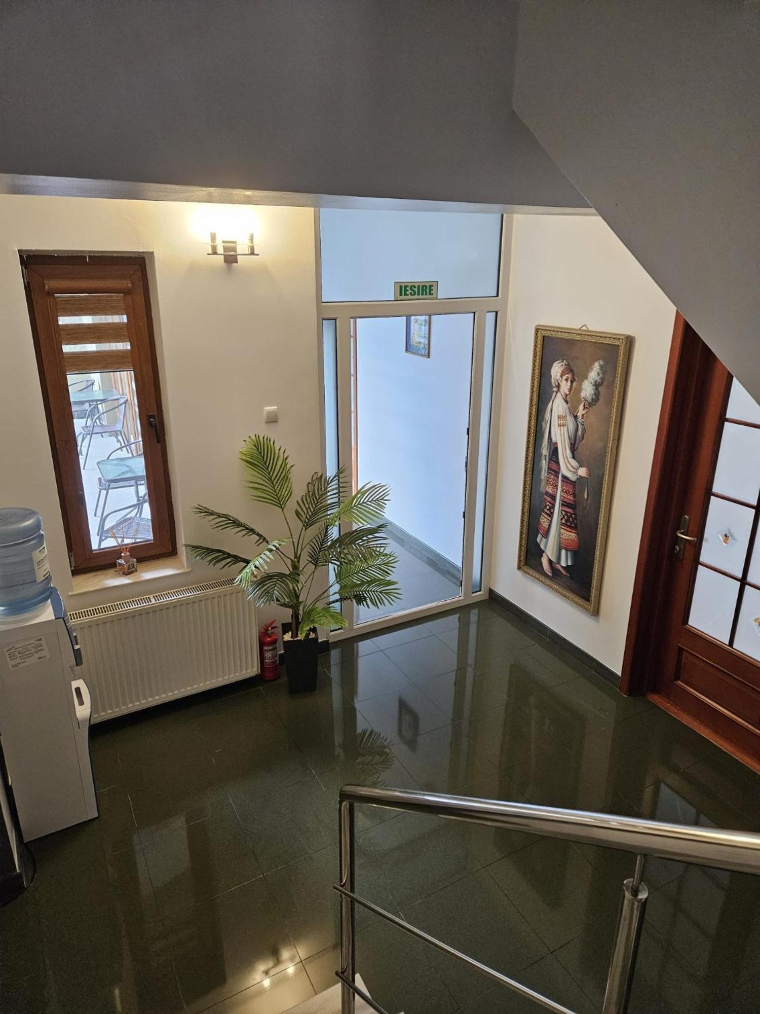 Villa Mugur دووا مايْ المظهر الخارجي الصورة